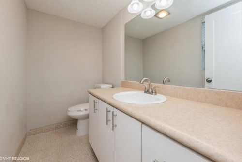 2033 Seacrest Blvd, Boynton Beach FL  33435-6832 exterior
