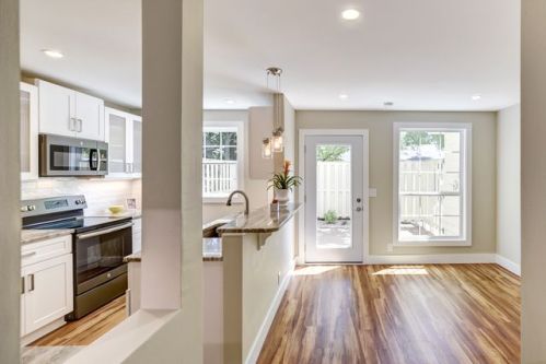 179 Boxwood Dr, Franklin, TN 37069-6976