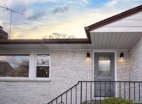 329 Hobart Ave, Paterson, NJ 07508-1425