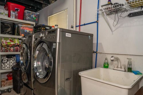 815 Stutely Pl, Miamisburg OH  45342-2025 exterior