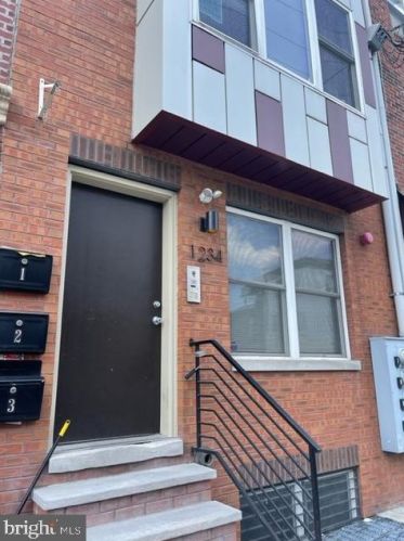 1234 17th St, Philadelphia, PA 19121-0050