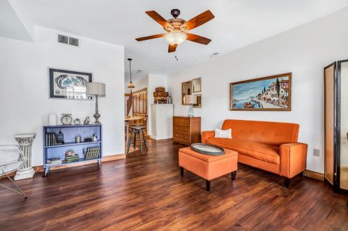 403 3 St, Aurora IN 47001-1311 exterior