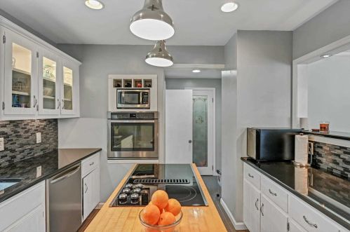 14 Oak Ave, Highland Falls NY  10928-1305 exterior