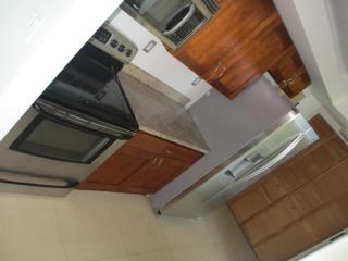 3413 Indian Creek Dr, Miami Beach FL  33140-4014 exterior