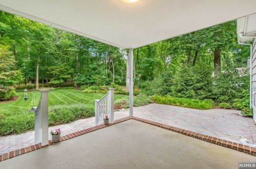 108 Monroe St, Ridgewood NJ  07450-3019 exterior