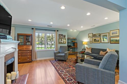 27 Fountain Rd, Briarcliff NY  10510-2234 exterior