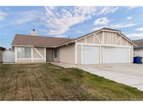 14210 Piedmont Dr, Victorville, CA 92392-5427