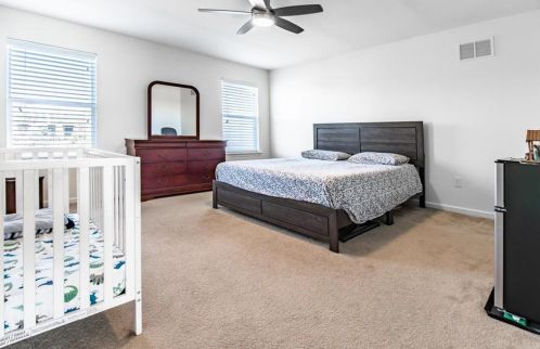 959 King Way, Breinigsville PA  18031-1484 exterior