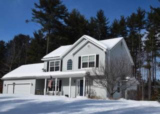 125 Farr Ln, Glens Falls, NY 12804-1996