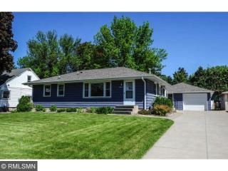 3285 145th St, Lakeville, MN 55068-5909