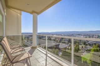 5808 Scenic Ridge Loop, Yakima WA  98908-2378 exterior