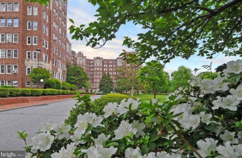 3601 Connecticut Ave, Washington DC 20008-2406 exterior