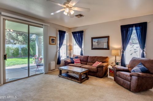 3615 Linda Ln, Gilbert, AZ 85234-4339