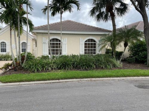 3683 Olde Cottage Ln, Bonita Springs, FL 34134-1999