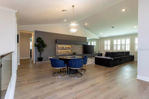 8035 Chilton Dr, Orlando FL 32836 exterior