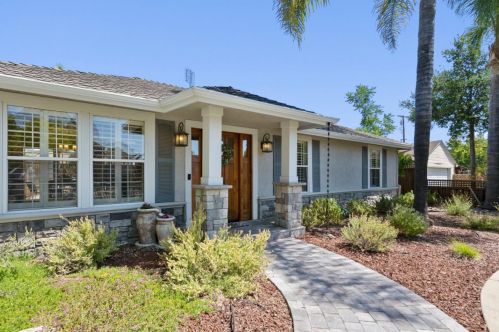 1497 Hacienda Ave, Campbell, CA 95008-6331