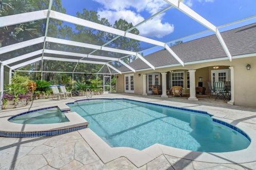 2481 22nd Ave, Naples, FL 34120-3569