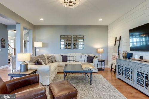 13495 Eagles Rest Dr, Leesburg VA 20176-5035 exterior