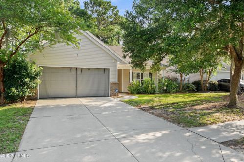 114 Winyah Way, Beaufort SC  29906-6004 exterior