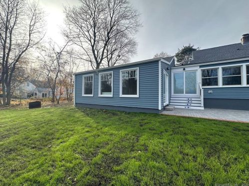 83 Becker Ave, Kensington CT  06037-1329 exterior