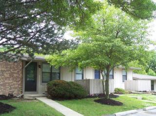 2390 Woodglen Dr, Indianapolis, IN 46260-5821