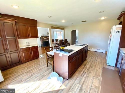 395 Dutch Mill Rd, Newfield NJ  08344-5130 exterior