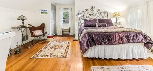 1 Martingale Rd, Amherst NH  03031-2625 exterior