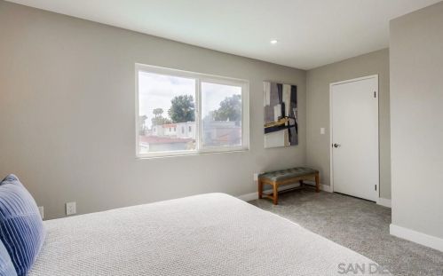 4168 Genesee Ave, San Diego CA  92111-2716 exterior