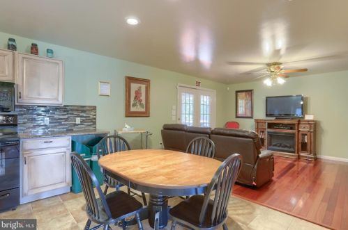 1969 Millport Rd, Lancaster PA  17602-4117 exterior