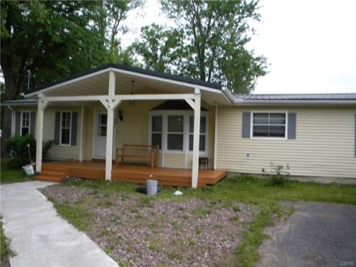 591 Oneida River Rd, Pennellville, NY 13132-3161