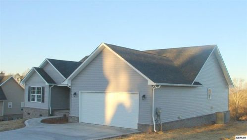 2021 Kings View Loop, Seymour TN  37865-4486 exterior