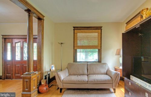 11 Brown St, Gloucester NJ  08030-1837 exterior