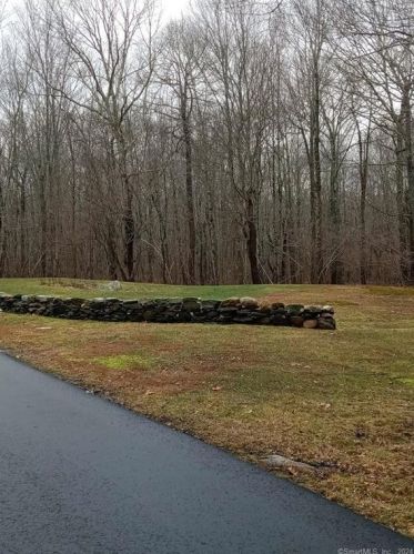 1645 Center Groton Rd, Gales Ferry, CT 06339-1907