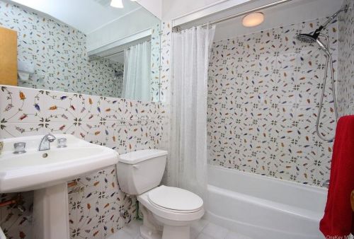 34 Hudson View Hl, Crotonville NY  10562-3327 exterior