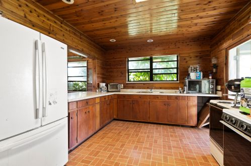 3803 Sunrise Blvd, Fort Pierce FL 34982-6969 exterior