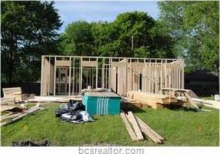 2302 Lorita Cir, Bryan TX  77807-2601 exterior