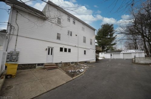 10 Jacobus Ave, Little Falls NJ  07424-2305 exterior