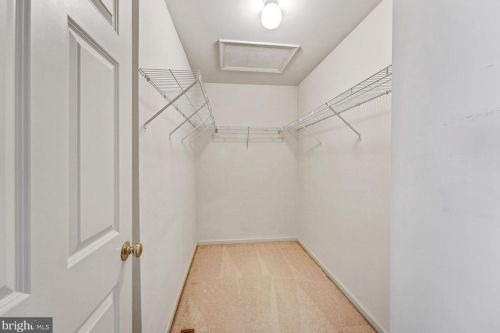 296 Cherry Ln, Kennett Sq PA  19348-4709 exterior