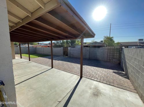 1119 59th Dr, Phoenix, AZ 85043-1502
