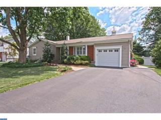 14 Compton Way, Trenton, NJ 08690-3948