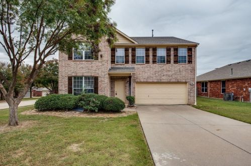 2824 Weslayan Dr, Denton, TX 76210-8017