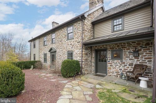 7360 Tohickon Hill Rd, Pipersville, PA 18947-1557