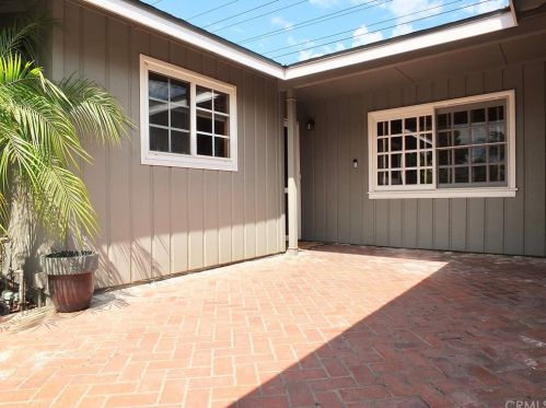 1880 Stevely Ave, Long Beach, CA 90815-3626