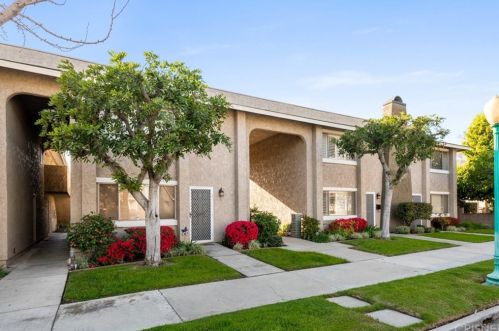 6047 Camellia Ave, Temple City, CA 91780-2057