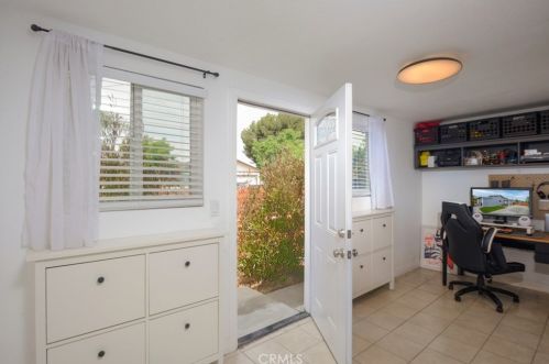 3153 Sanchez St, San Bernardino, CA 92404-2721
