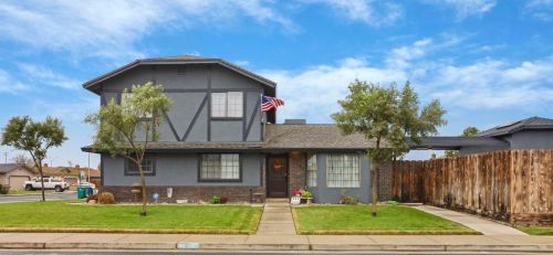 20283 Coral Cir, Hilmar, CA 95324-9104