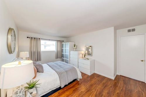 22905 Van Deene Ave, Torrance CA  90502-2543 exterior