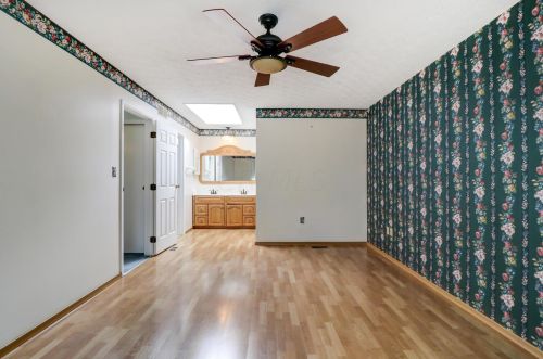 2434 Northbranch Rd, Darbydale OH  43123-1631 exterior