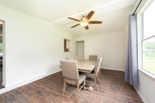 9741 Fowler Ave, Thonotosassa FL  33592-3415 exterior