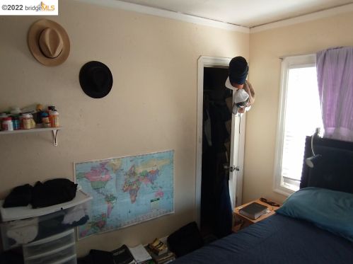 4507 Ellen St, Oakland CA  94601-4728 exterior